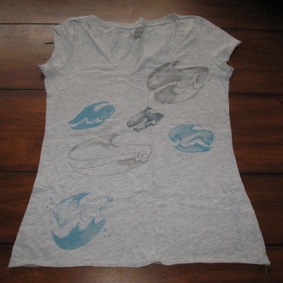 Billabong V Neck T-Shirt Logo Graphic Gray Med B4 - Picture 1 of 1